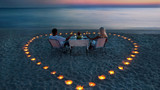 Ужин на берегу моря