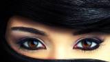 Глаза восточной женщини